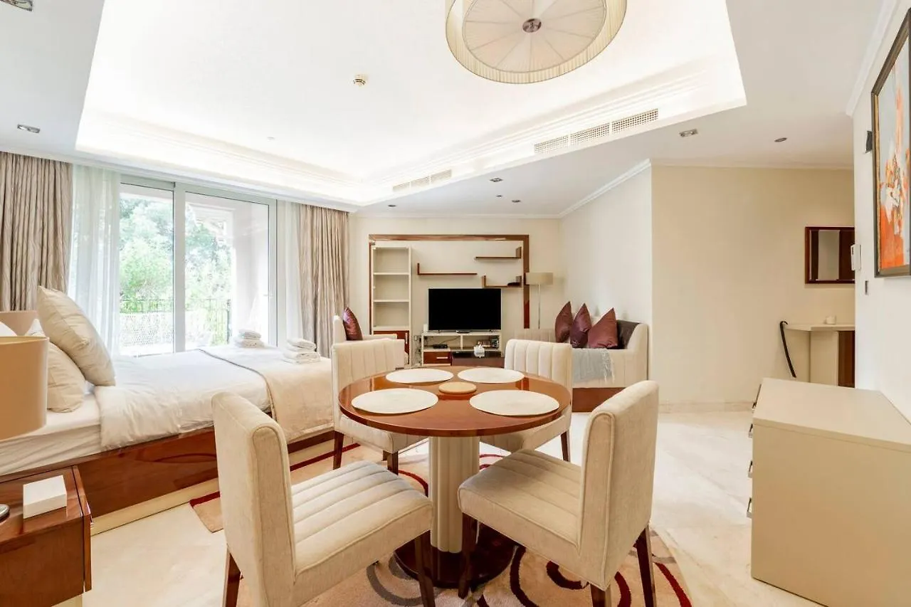 Fully-Equppied Studio With Private Beach And Pool Dubai United Arab Emirates