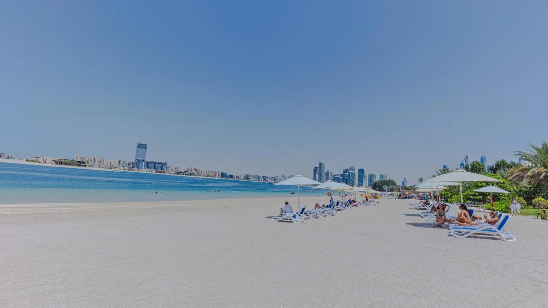 Apartment Fully-Equppied Studio With Private Beach And Pool Dubai